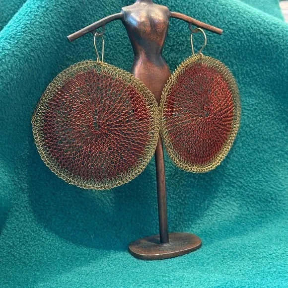 Brass and Copper Knitted Wire Hoop Earrings Hand Made in Bali🌸 - Picture 1 of 4